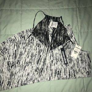 ✨NWT✨ Express reversible strap shirt (xs)